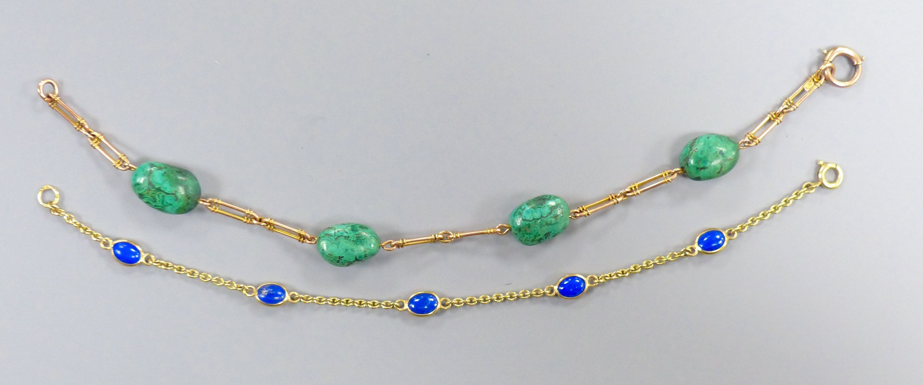 A 9ct and four stone malachite pebble set bracelet, 19cm and a modern 9ct gold and lapis lazuli bracelet, 18.5cm,